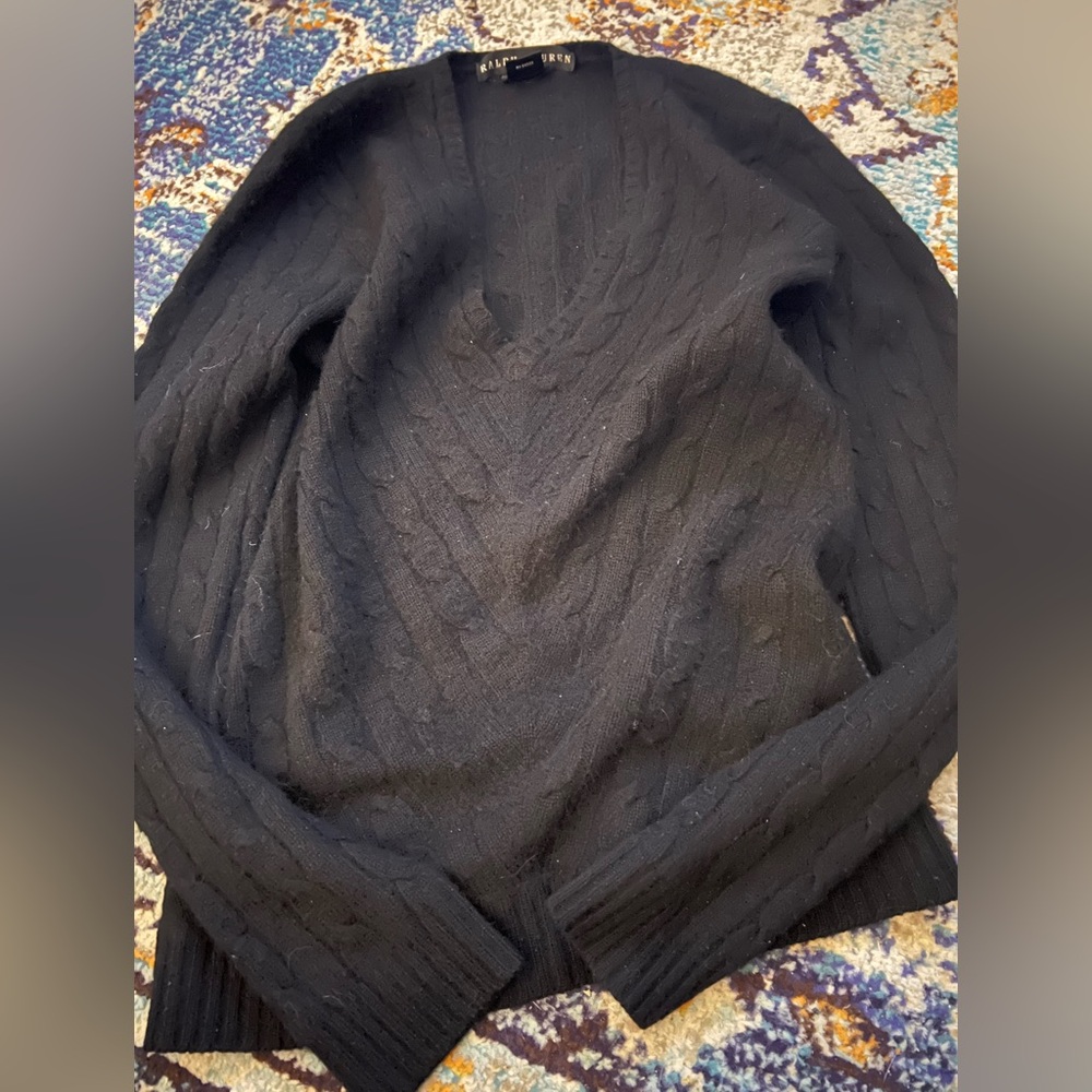 Ralph Lauren Classic Black Label Cashmere V neck Cable Knit Long Sleeve Sweater